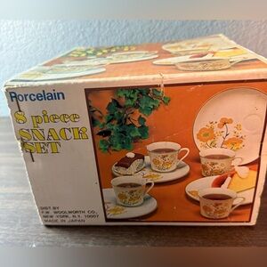 Vintage MCM 8 Piece Porcelain Snack Set Made In Japan Flower Pattern New